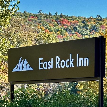 East Rock Inn Great Barrington Esterno foto
